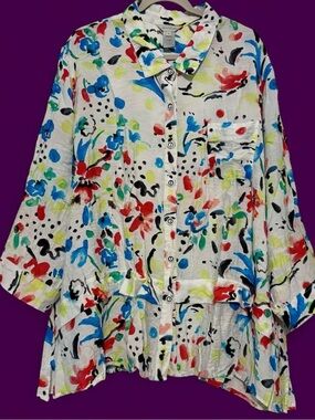 EUC Multiples funky blouse